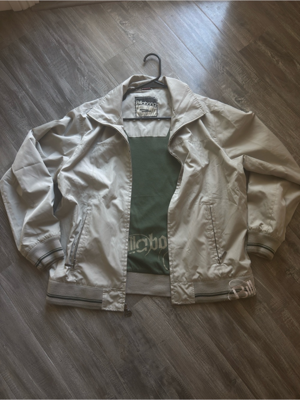 Vintage Billabong Light Gray and Green Windbreaker Jacket